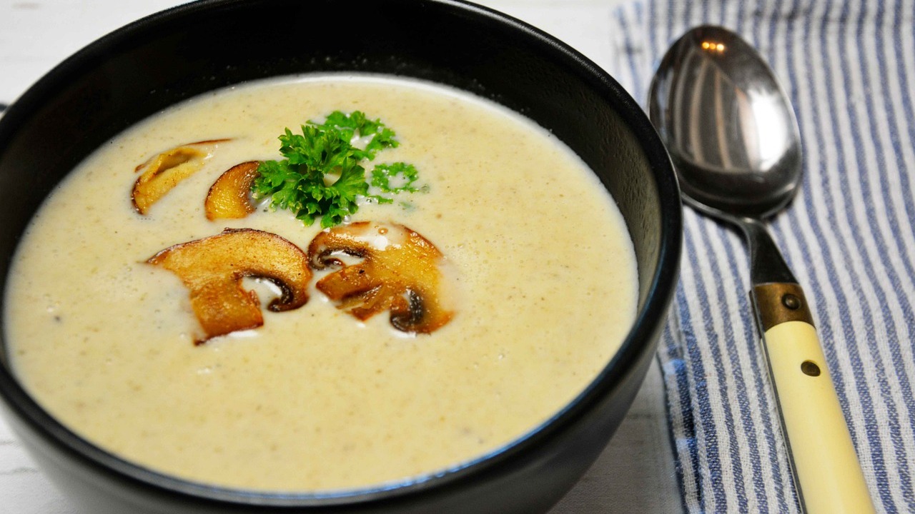 This is the Best Homemade Mushroom Soup You Must Try - Utopia