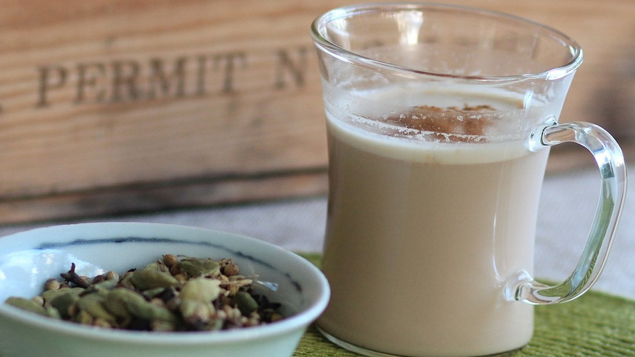 3 Chai Tea Latte Recipes Vegan, Caffeinefree and Syrup