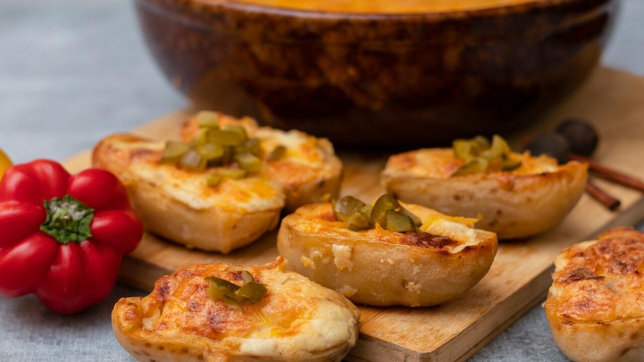 Vegan Baked Potato: Recipe & 8 Topping Ideas - Utopia