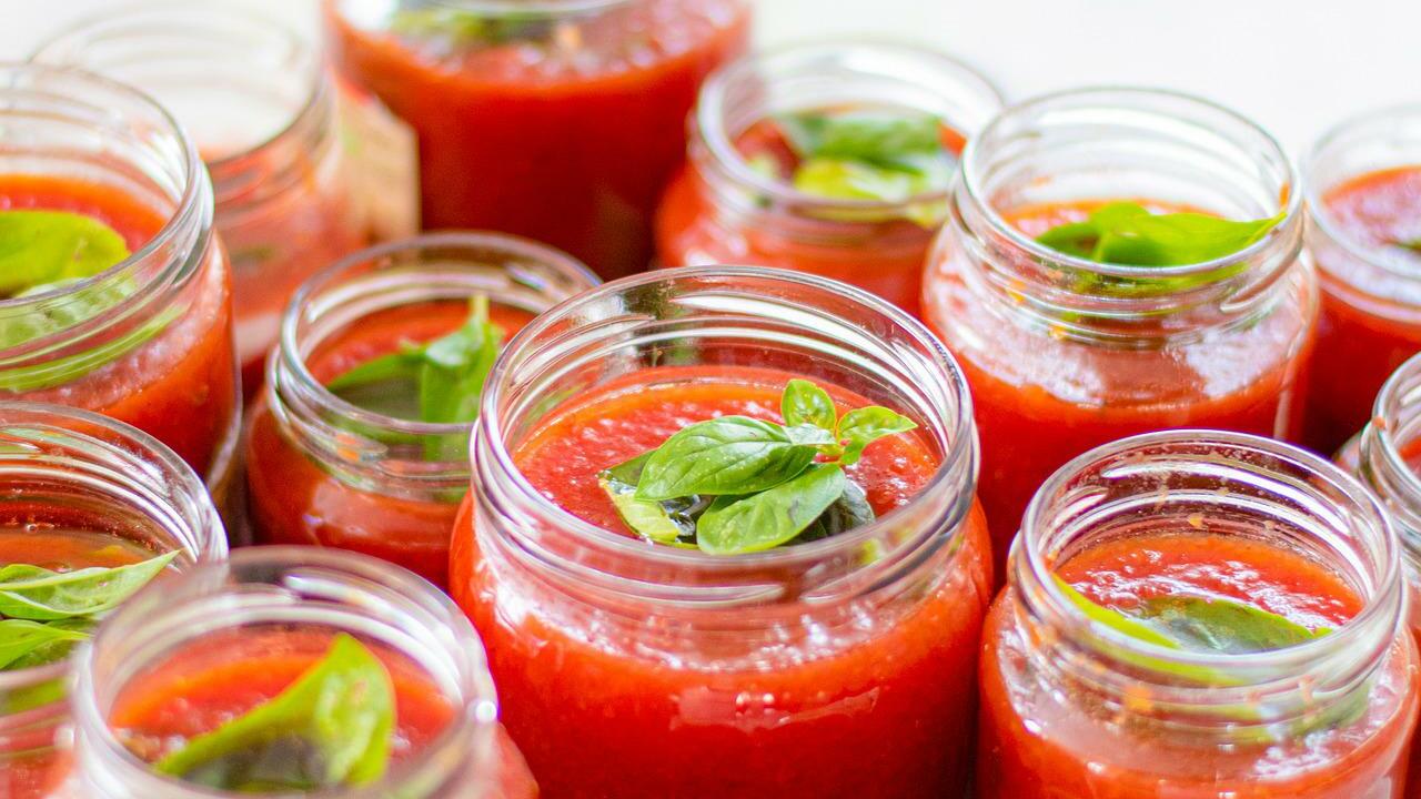 How To Preserve Tomatoes 3 Easy & Quick Methods Utopia