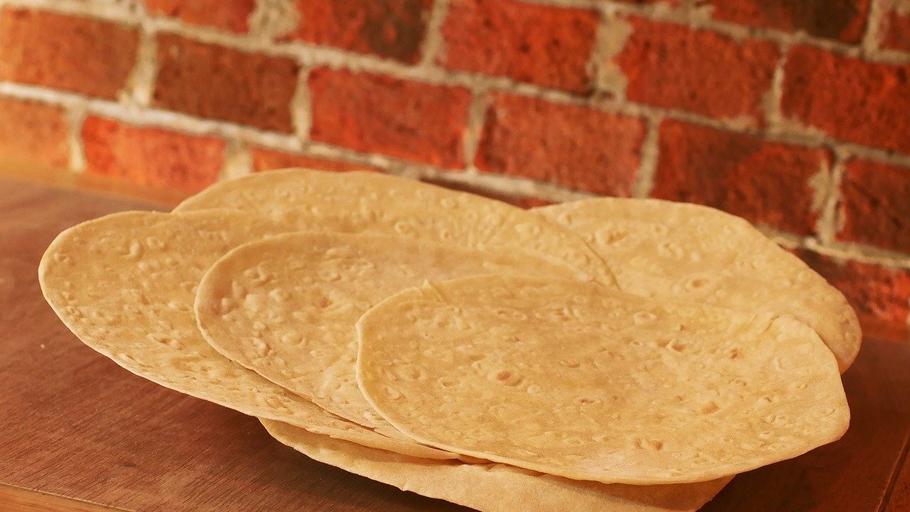 Quick & Tasty Vegan Tortillas Recipe Utopia