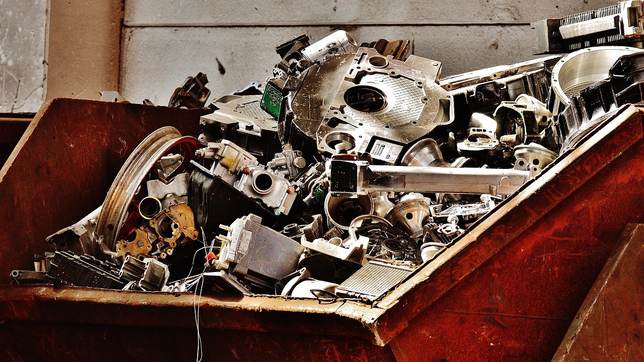 4 Examples Of Scrap Metal You Can Recycle - Utopia